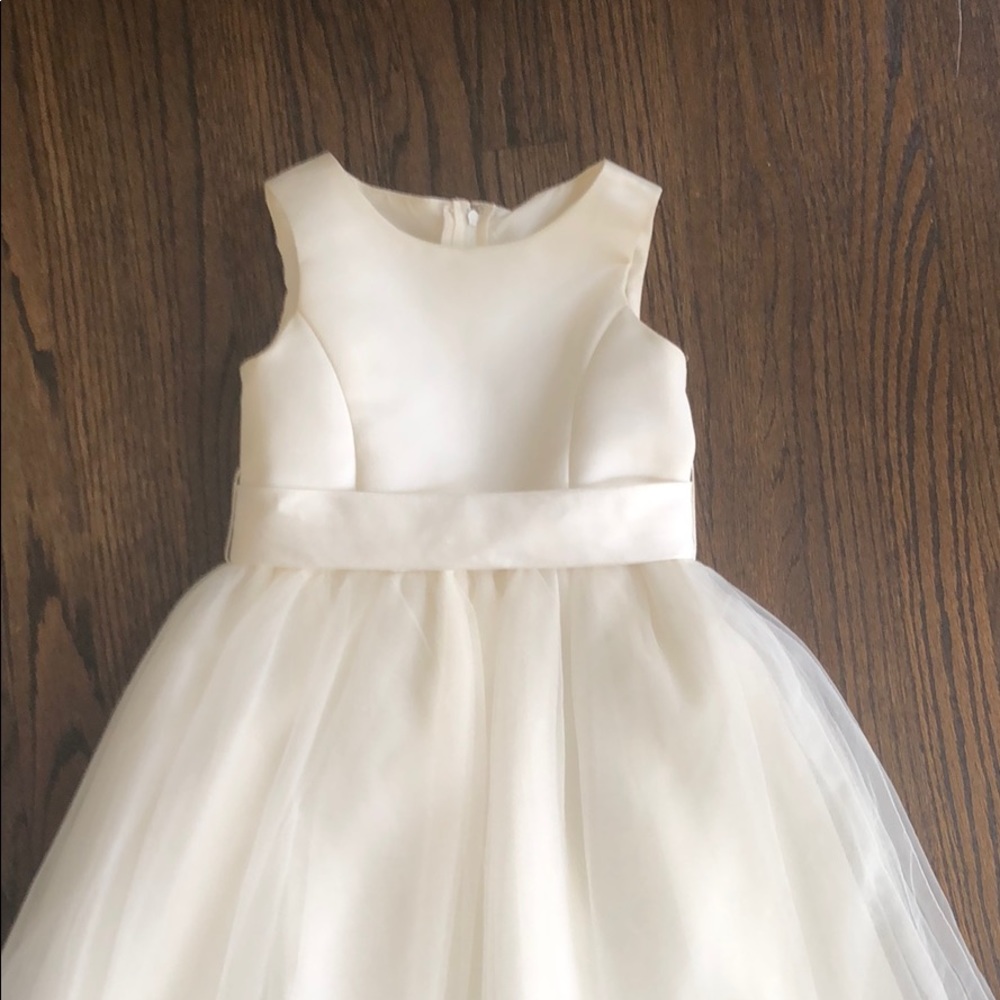 David’s Bridal Ivory flower girl’s dress
